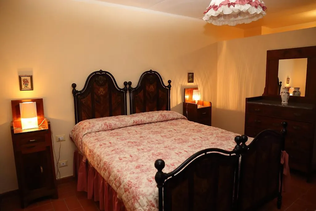 Al Vecchio Leccio Guest House Pistoia Country house